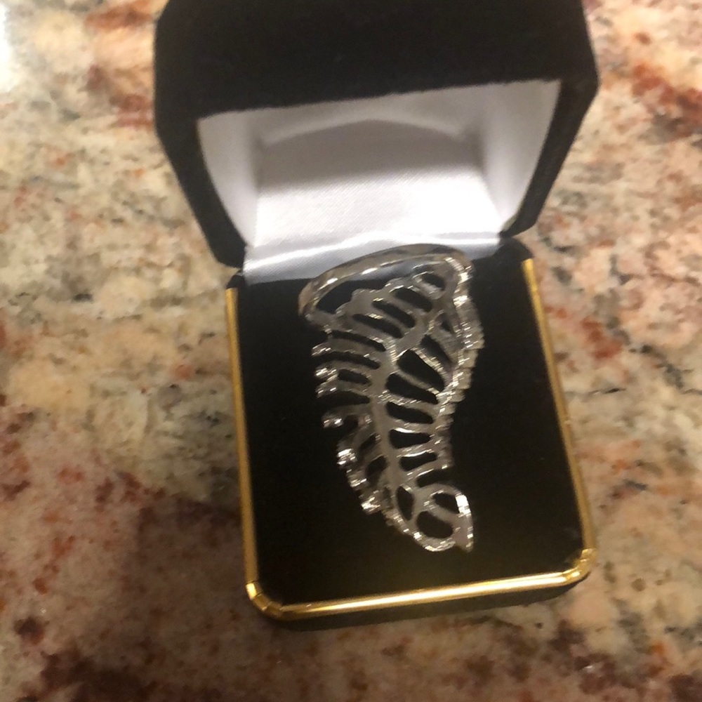Silver Leaf Ring - image 5